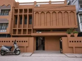 HOTEL SUBARNREKHA HERITAGe