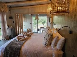 Nkinga River Lodge