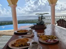 El Castillo Tropical Cabrera
