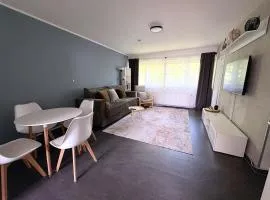 Apartment Opladen, 4 Gäste, Parkplatz, WLAN