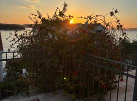 Sunset Villa, hotel a Maslinica