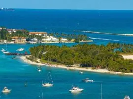 Peanut Island Paradise I 4 Mins to Island Shuttle!