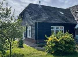 Koggel & Cottage -sfeervolle cottage met houtkachel & fiets oplaadpunt