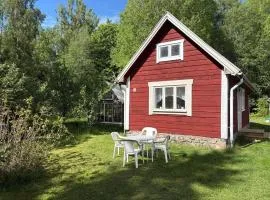 4 person holiday home in MARIANNELUND