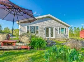 Walk to Beaches & Trails: Waterfront Maine Escape!