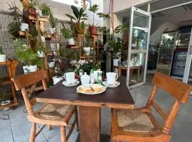 ROSETTA Café & Camas
