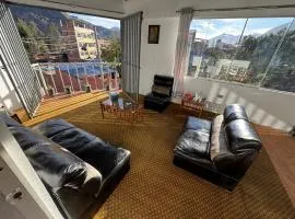 Bright and cozy apartment in Urubamba
