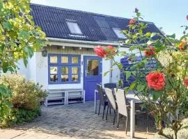 6 person holiday home in Samsø