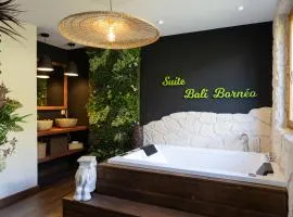 Bali-Bornéo Suite de luxe pour amoureux avec balnéo