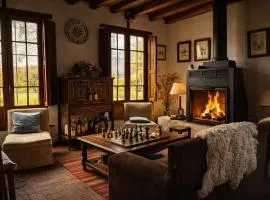 Refugio Serrano con Chimenea y Caballos