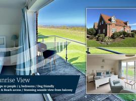 Sunrise View - Balcony and Seaview - Part of the The Bay Filey Holiday Village with pool, gym and direct beach access, pub, restaurant, tennis and meadows walks, Hotel in Reighton