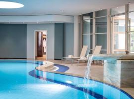 PULLMAN Stuttgart Fontana, hotel en Stuttgart