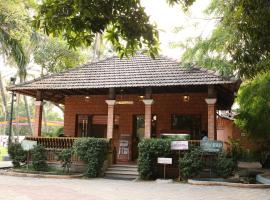Mermaid Resorts & Banquets, hotel di Chennai