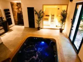 L'ApothéOse, gîte bien-être avec jacuzzi, sauna, hammam