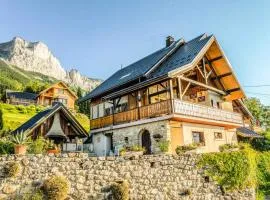 Gîtes des Petites Roches - Appartements indépendants Pravouta & Rocheplane