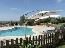 3 Gites 16 pers Piscine