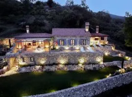 Kriari forest & sea view luxury cottage