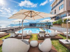 Awakan, hotel a Sumoto