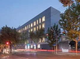 base-YUPING Serviced Apartment (Shanghai Yuping South Road Store)