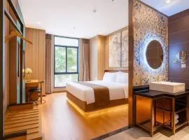 Xiamen Happy Time Hotel (the first dock store on Zhongshan Road Pedestrian Street)