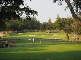 Sawang Resort Golf Club and Hotel