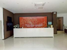 Viesnīca 7 Days Premium Shenzhen Dapeng New District Jiaochangwei pilsētā Youcaopeng