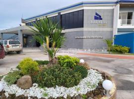 blue hotel & resort，Cuayan的飯店