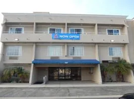 Motel 6 Azusa, CA