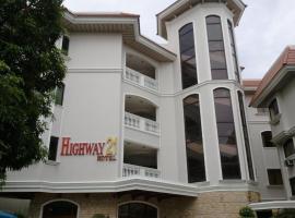 Highway 21 Hotel, hotel Molo városában