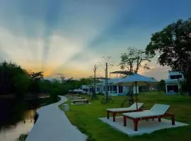 Worawee Resort and Spa