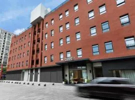baseLITE Service Apartment -Shanghai Railway Station Tongfeng Road Branch