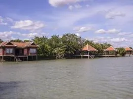 Romduol Island Chalet