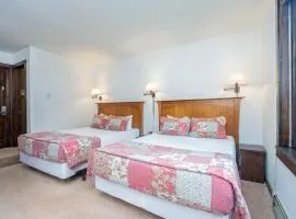 Manitou Lodge 2 by Alpine Lodging Telluride