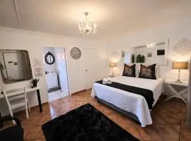 Zhantique Guest House 1- Unit 5
