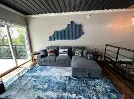 Tranquil Cottage with Great Forest Sights in Danville, Kentucky