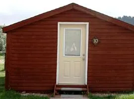 Luxury Black Hills Cabins & RV Resort with Full Bar & ATV Trail Access Near Sturgis, South Dakota