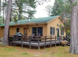 Spacious Rustic Cabin with Vaulted Ceilings, Full Kitchen, Fireplace & Large Deck Near Babbitt, Minnesota