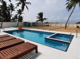 LUXHOMEs