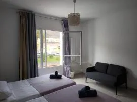 Acogedoras Habitaciones Privadas zona Costera Wifi