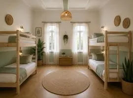 AH-REMINI GARDEN Apartments