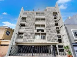 Townhouse Oak BRBlock Boutique & Residences, Kalayaan Avenue, Near Ayala Mall, Poblacion, Makati, Ma