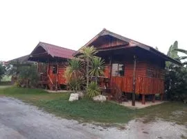 HOMHUG RESORT