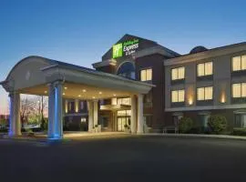 Sleep Inn & Suites
