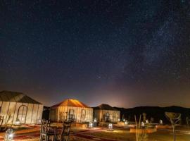 Palace desert camp, ξενοδοχείο σε Merzouga