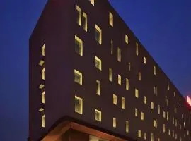 Luoyang Ease House
