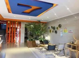 7 Days Inn Linhe Railway Station Shili Road Guotai Plaza