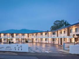 Hotel Lumberjack, ξενοδοχείο σε Sonora
