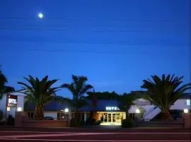 AK West Motel
