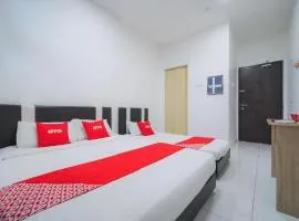 Hotel O Sp Berlian Inn