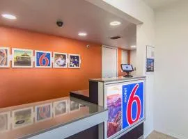Motel 6 Paris, TX